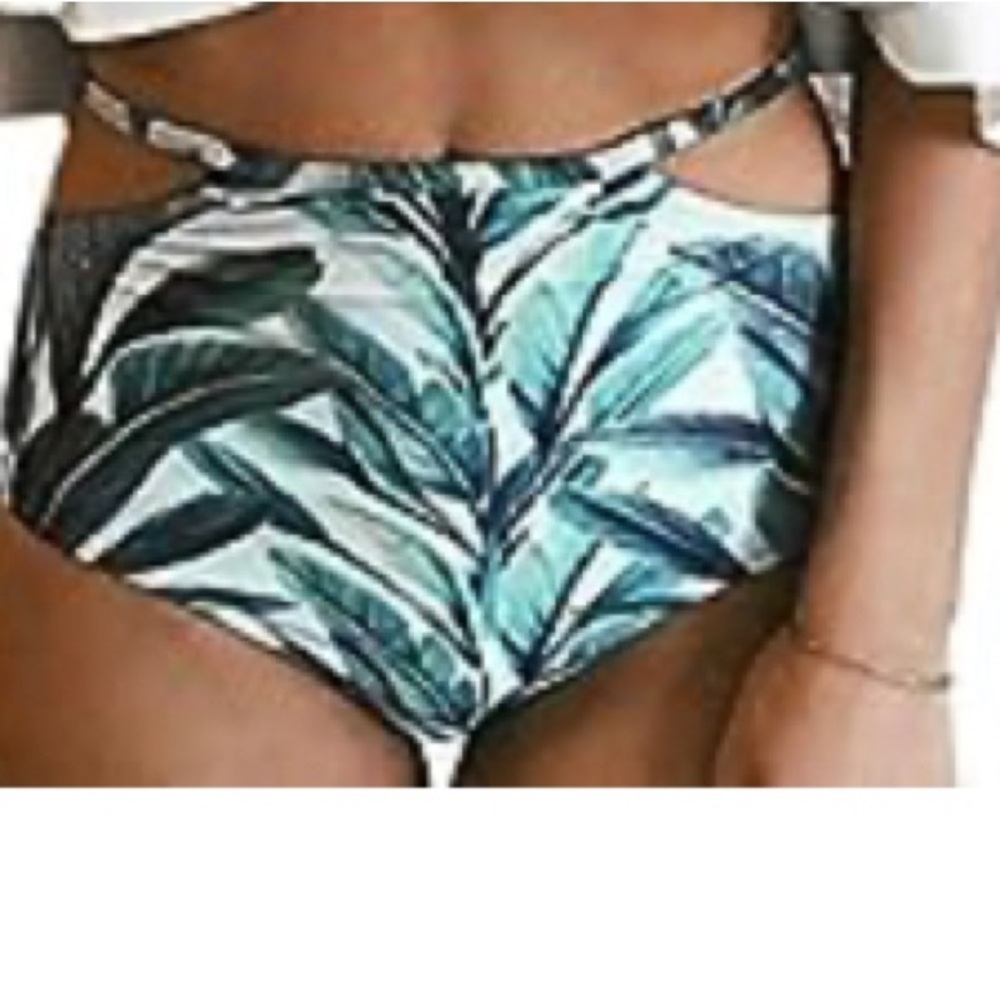 NWOT 👙 Bikini Bottom Tropical Floral XXL